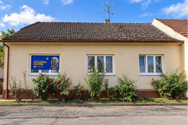 Prodej rodinného domu 119 m², pozemek 241 m² Němčičky